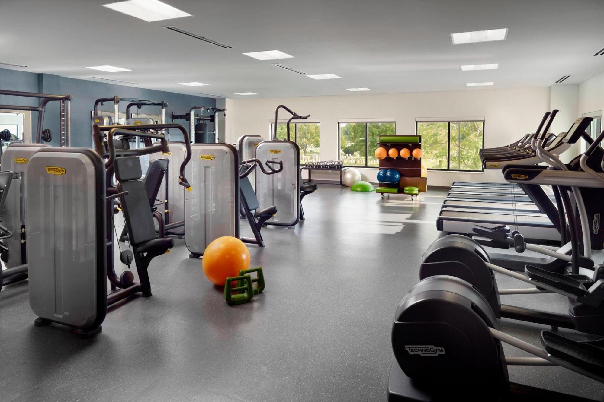 Отель Marriott Columbus Osu Экстерьер фото