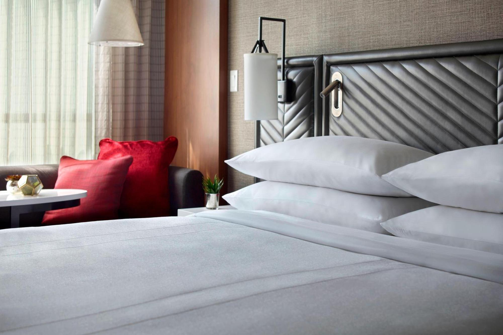 Отель Marriott Columbus Osu Экстерьер фото
